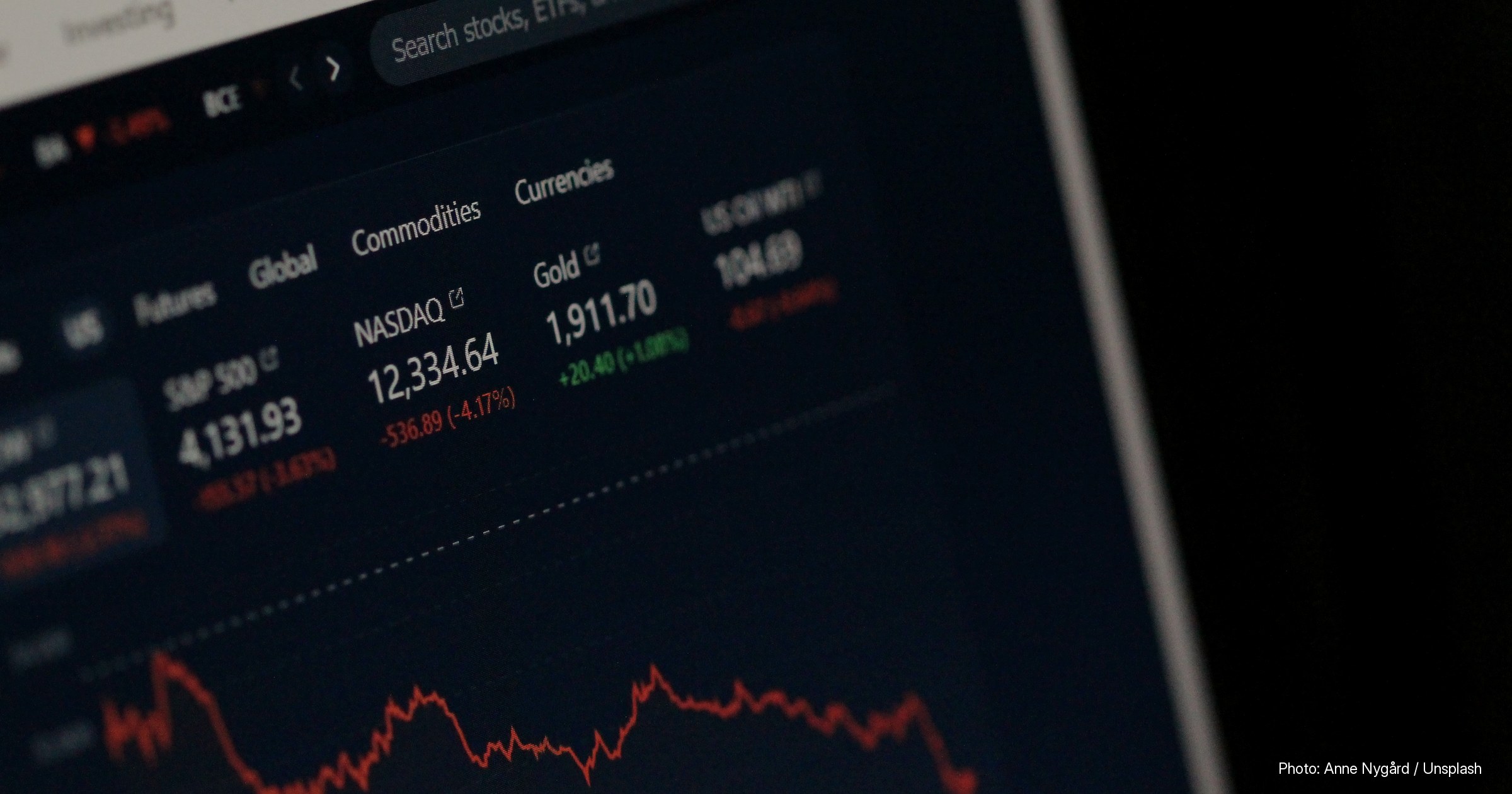 Stock photograph illustrating: Zcash Surges Past $800 to Eight-Year High as Bitcoin Reclaims $77,000
