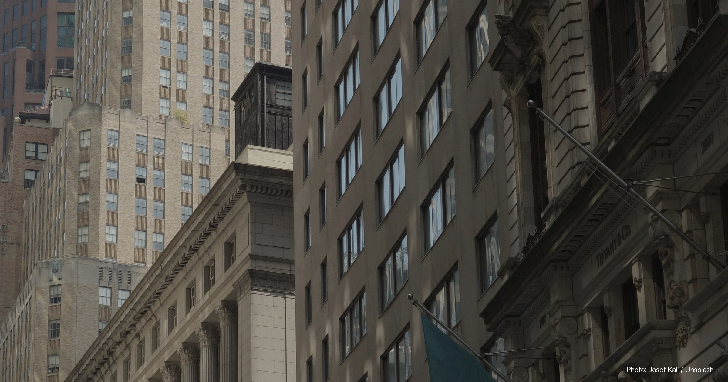Stock photograph illustrating: Ripple Moves Into Leveraged ETF Financing, Targeting Wall Street’s Lending Business