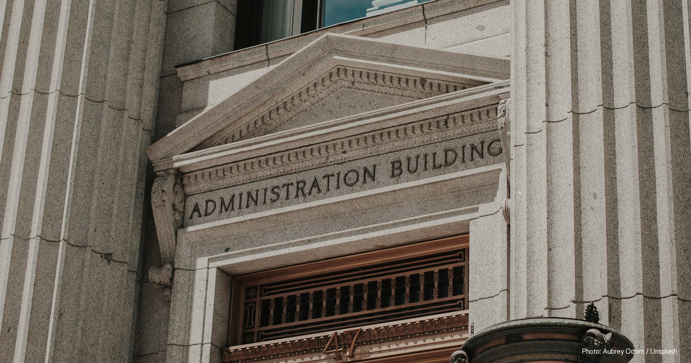 Stock photograph illustrating: Robinhood Tokenization Story: Dates on SEC, Data Disagree